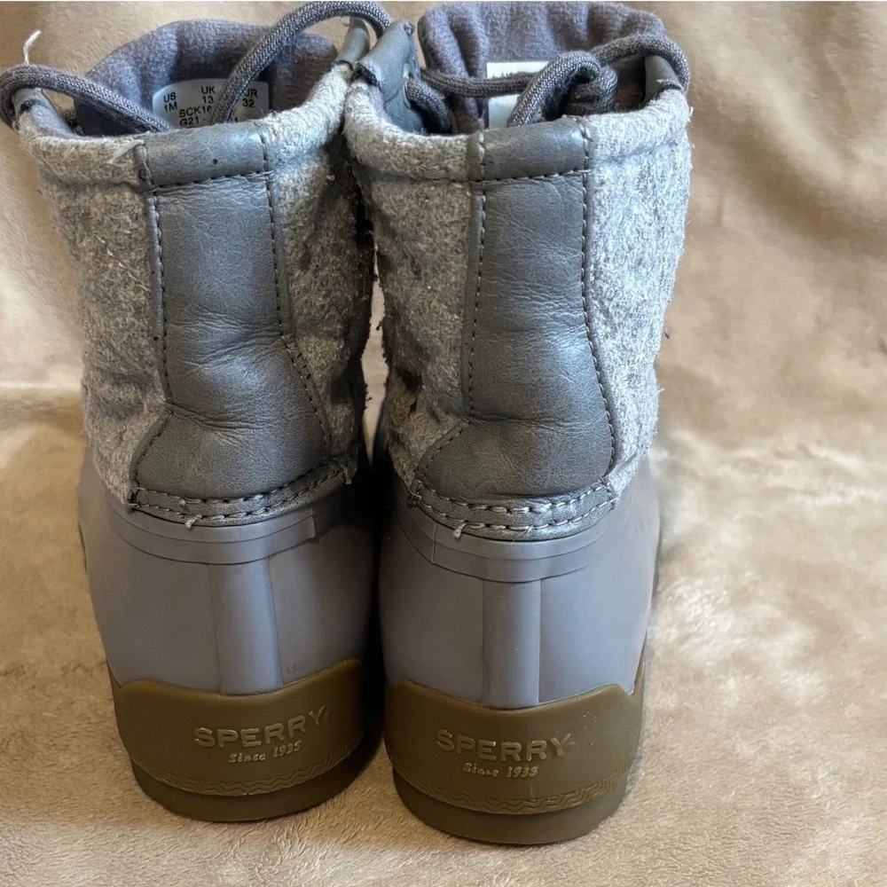 Sperry Kids Saltwater Grey Quilted Wool Duck Boots SCK165867 Size 1M